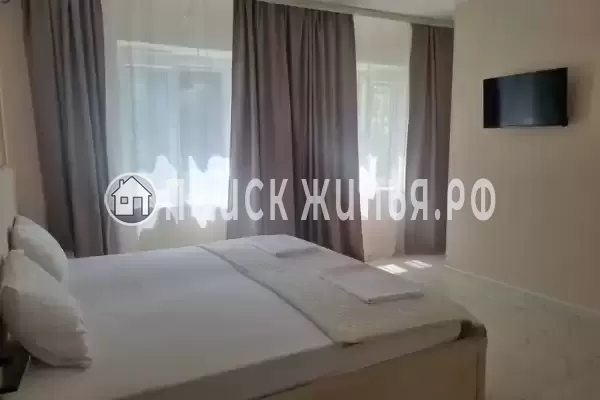 Частный сектор «Дом на 12 человек в центре, 10 мин от центр. пляжа»