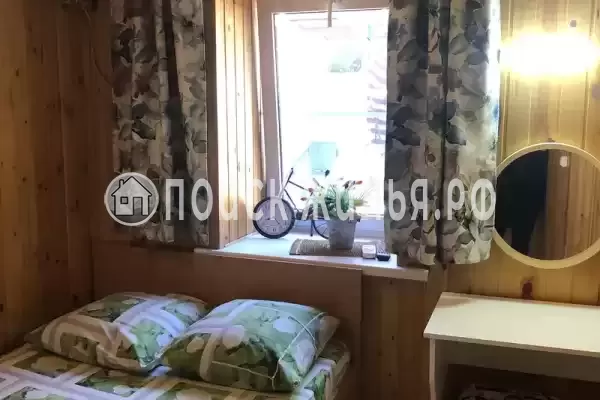 Частный сектор «Дом с бассейном и детской площадкой»