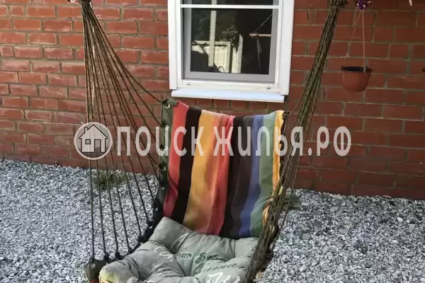 Частный сектор «Дом с бассейном и детской площадкой»