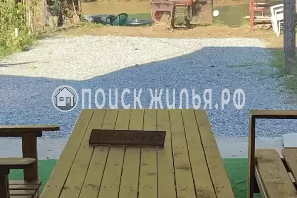 Частный сектор «Двухэтажный коттедж у реки»