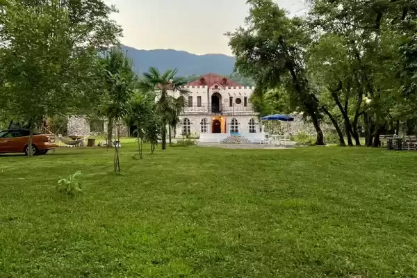 Гостиница «Замок Хаита» Гостиница «Замок Хаита»