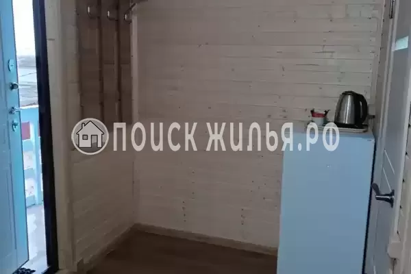 «На Набережной»