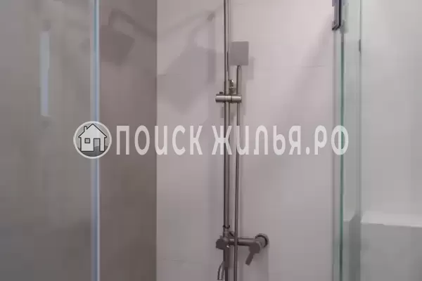 «На Севастопольском»