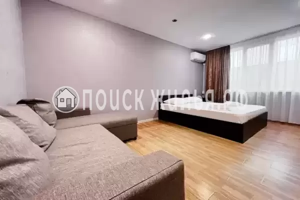 «Retten Hous» «Retten Hous»