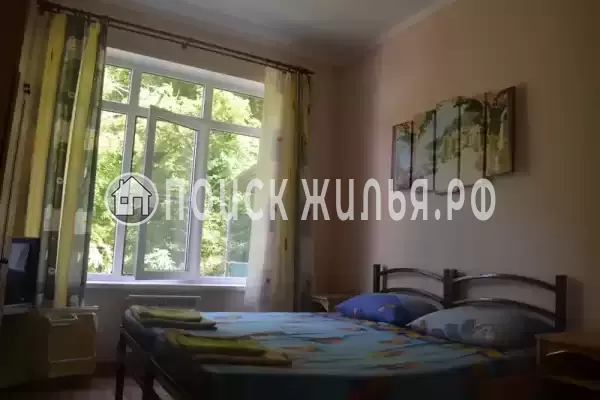 «Дом с флагом»