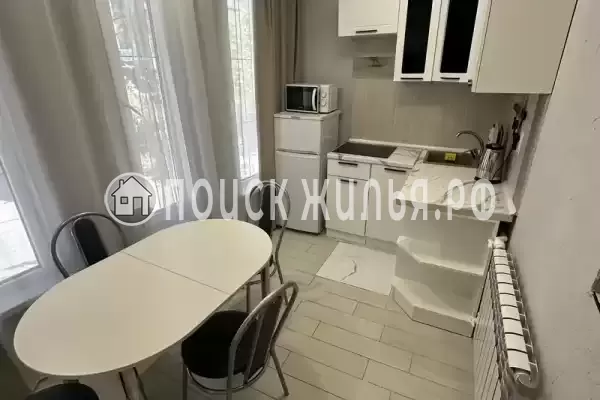 «На Тельмана»