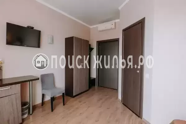 «Монарх» «Монарх»