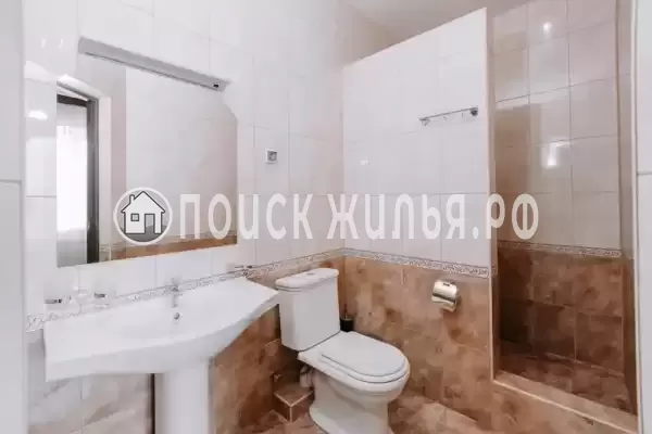 «Монарх» «Монарх»