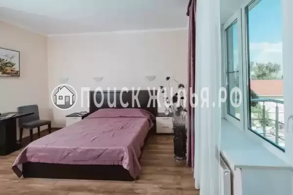 «Монарх» «Монарх»