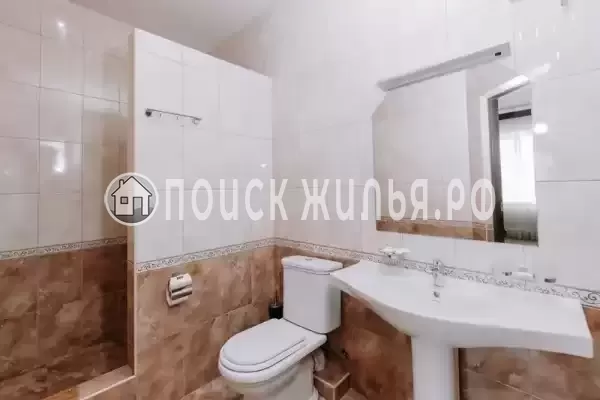 «Монарх» «Монарх»