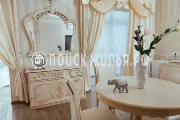 «Монарх» «Монарх»