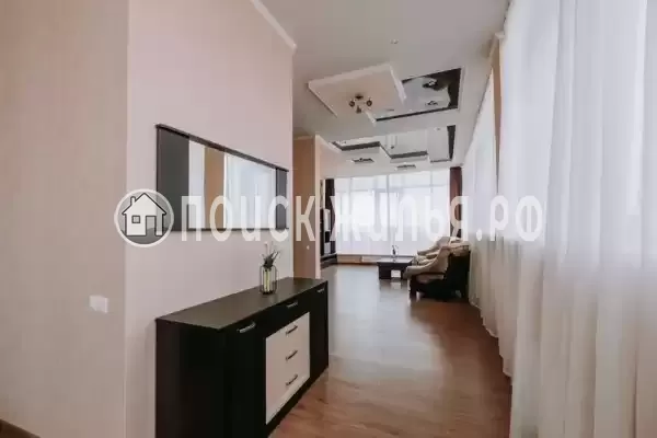 «Монарх» «Монарх»