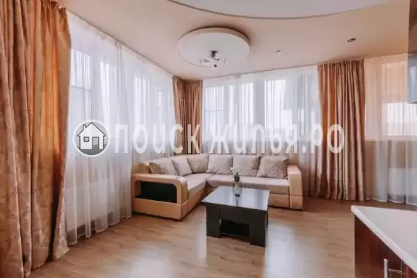 «Монарх» «Монарх»