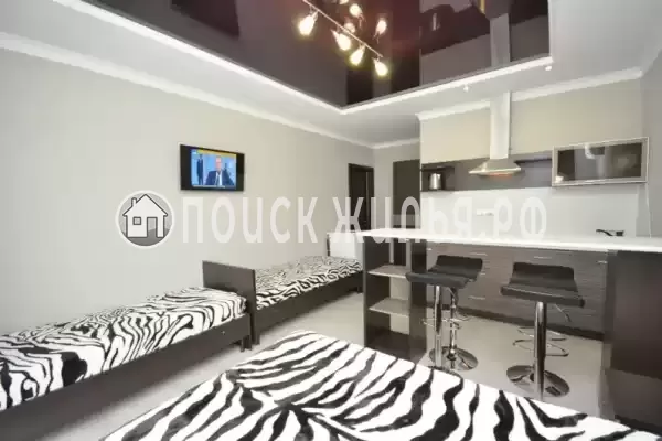 «Николь» «Николь»