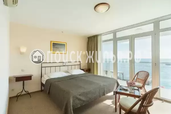 Отель «Левант»