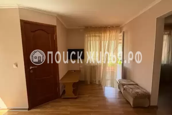 «На Ломоносова» «На Ломоносова»