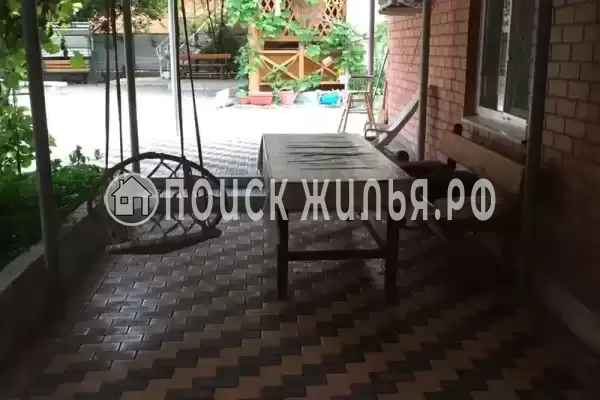 Частный сектор «Отдельный домик на 5−6 человек»
