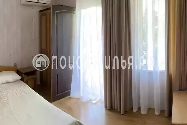 Частный сектор «Частное домовладение на Партизанской» Частный сектор «Частное домовладение на Партизанской»