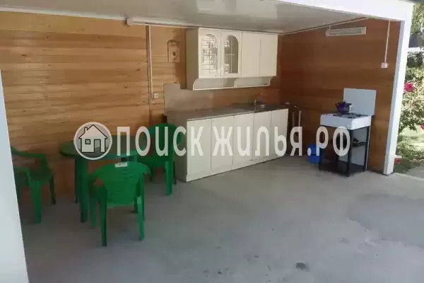 Частный сектор «Х комнатный домик на Морской»