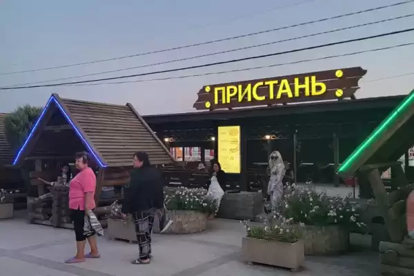 Частный сектор «2-х комнатные апартаменты на берегу моря» Частный сектор «2-х комнатные апартаменты на берегу моря»